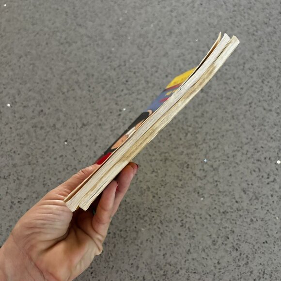 Lot 2 Vintage Peewee Scouts Paperback Books, 80s Camp Ghost Away, Spring Sprouts - Picture 3 of 5